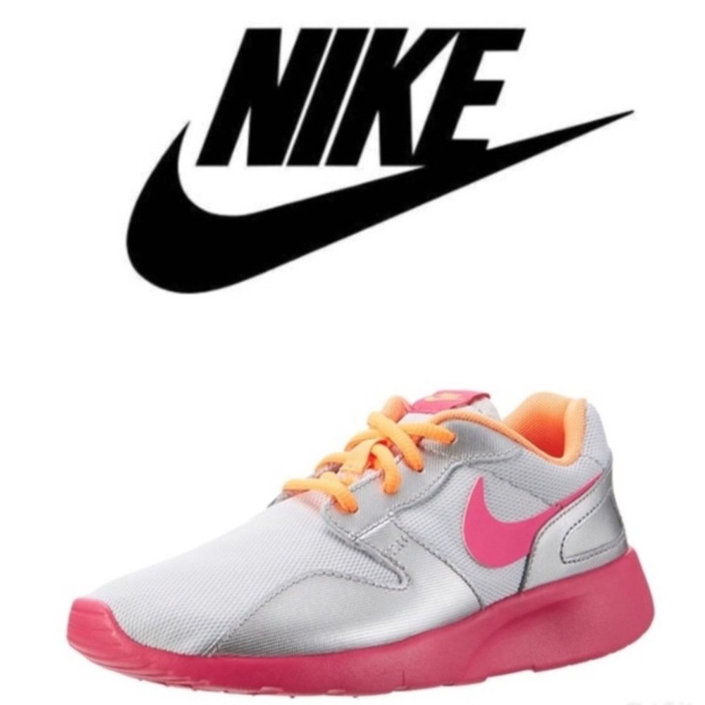 Kaishi Nike running shoes Orange pink size 4Y 6Y